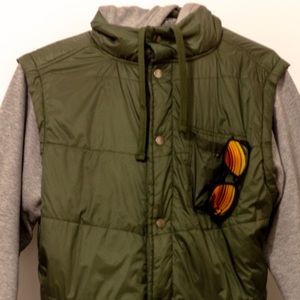 Matix Olive G. All in one sweater vest Outerwear.